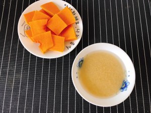 Quick worker breakfast, the practice measure of the pumpkin millet congee that raises a stomach 1