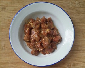 The practice measure that stay of proceedings of Bao of apricot of ~ of dish of the daily life of a family burns beef bead 5