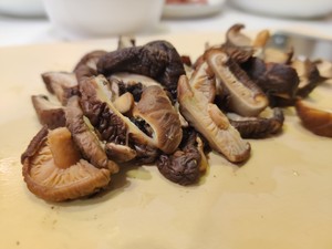 The practice measure of the Xianggu mushroom cole that returns to this flavour 3