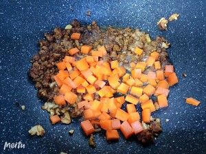 The quick worker of office worker is simple dinner -- foul smell of foam of flesh of garlic liver mosses child practice measure 8