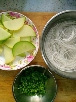 The practice measure of hotpot of boiled in clear soup of Ningxia the daily life of a family 4