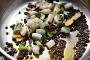The practice measure of hot pepper chicken 11