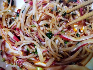 Tastily the practice measure of silk of turnip of cold and dressed with sause 6