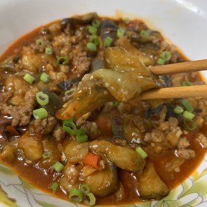 The practice measure of the ground meat aubergine that the novice also can do complete home ten minutes to lick plate 18