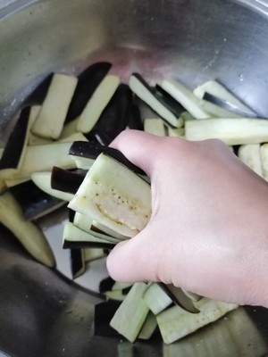 小さな油の醤油煮込みのberg子（家族の日常生活の編集） 練習法3 