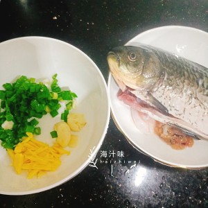 醤油0の煮込み1のフナの魚の練習対策