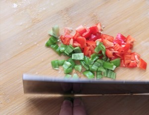 最終的にレンコンの根を見つける 、そのようなことは出てきますが、難しい練習のステップ3を取ることはまずいです。 