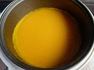 5分間の油を注ぐ5分間のカボチャミレーgeの実習尺度5