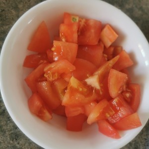 「トマトのバシャ2の魚のスープ中の麺の実践測定」