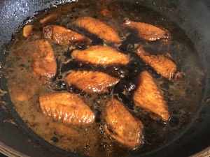 The practice measure of simple and delicious coke chicken wing 7
