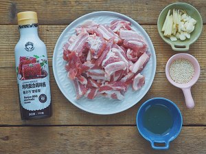  本物を超えていますか？？パン版がステーキポーク1 