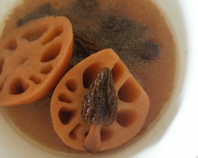 ヒツジ腹部細菌の豚のキャニスターの骨のスープの実践、おいしい方法