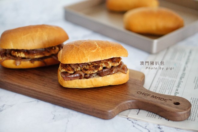 マカオ豚は&ハーバータイプのバターのパケットの豚の練習をまとめています