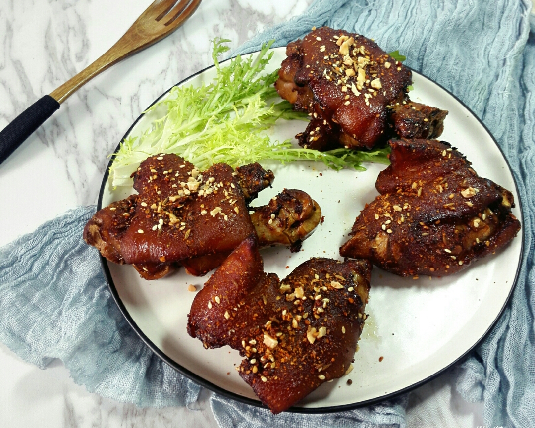 焼く豚の爪の練習、焼く豚の爪はいかがですか