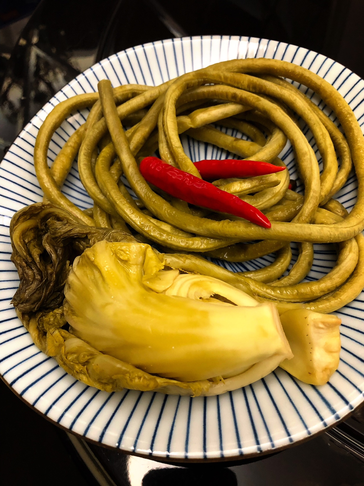 鼓腸は単にアサリビティ豆の角？ アサビの豆の角はひき肉の練習を揚げる