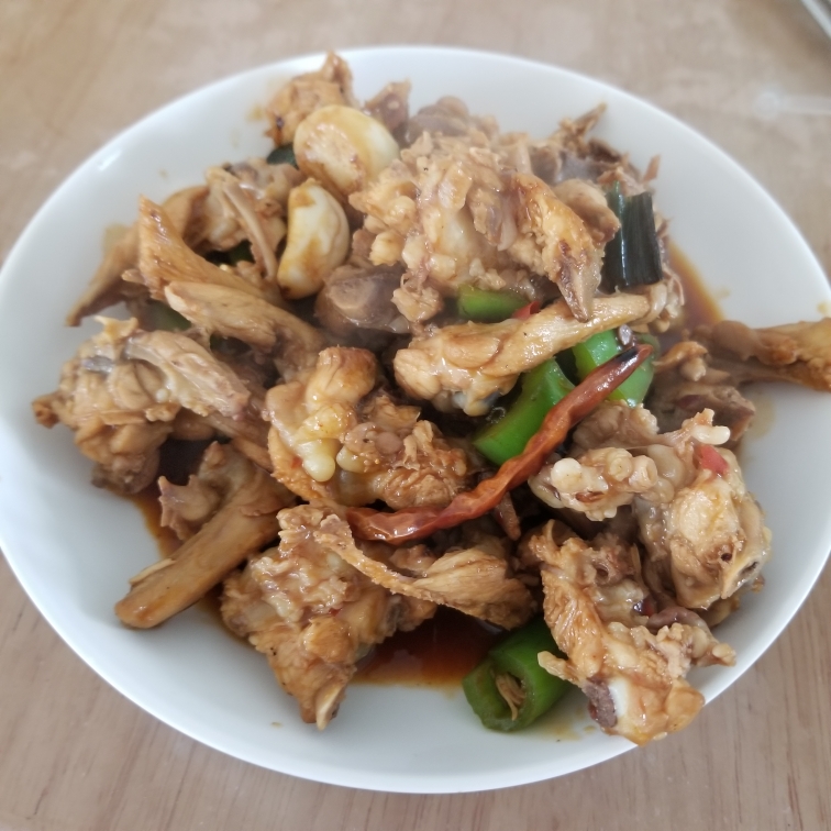 家族の日常生活は子の実を炒め、家族の日常生活は鶏肉を炒めますおいしい方法