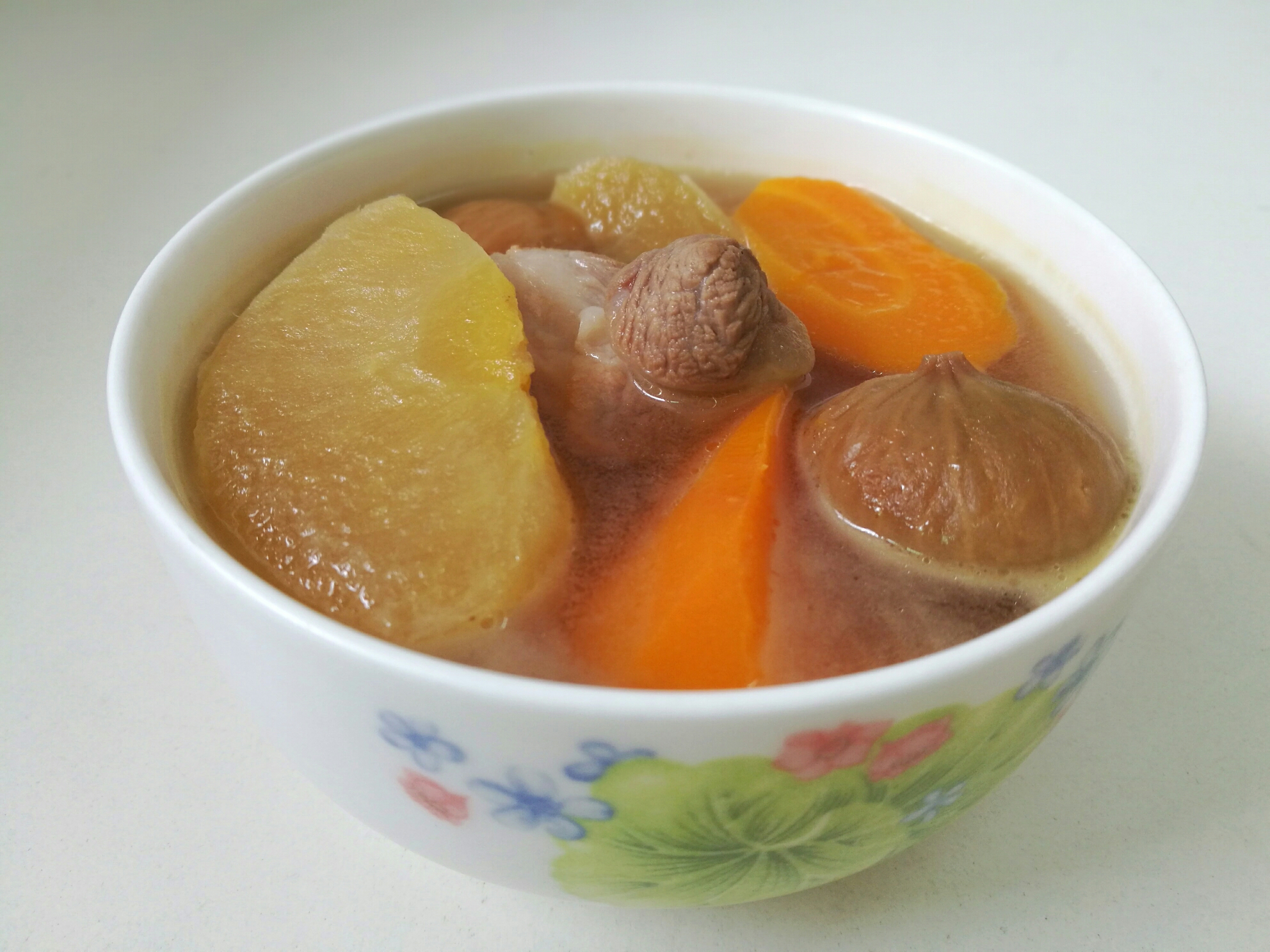 豚はスープの練習、おいしい方法を悪意のあるイチジクを示しています