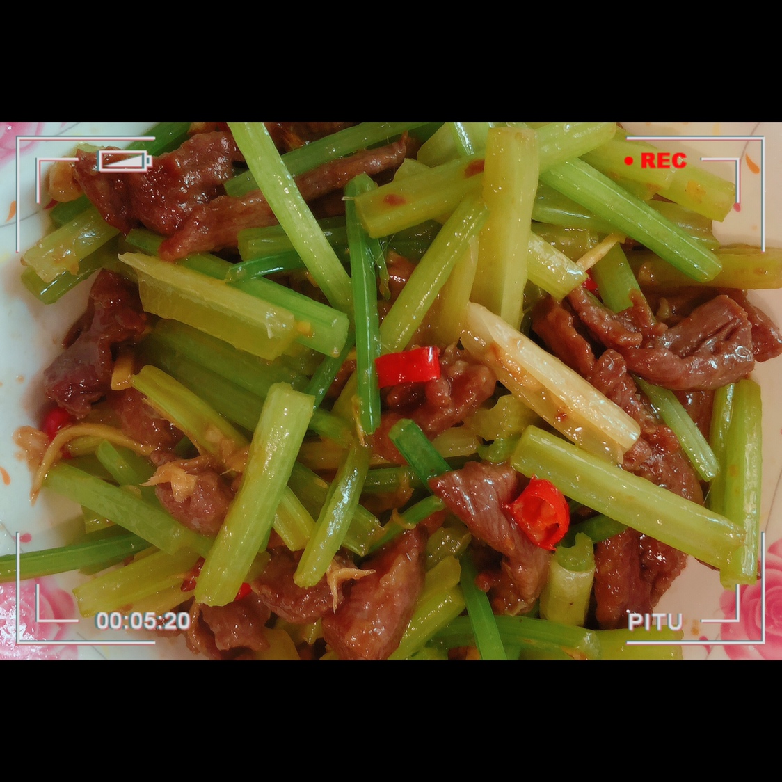 
Sweet Qin fries the practice of beef, sweet Qin fries beef how to be done delicious