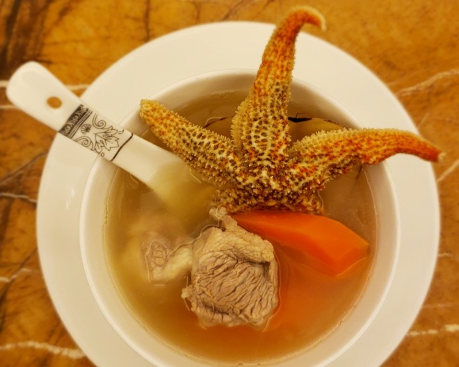 ヒトデにんじん豚の腱スープの練習、おいしい方法