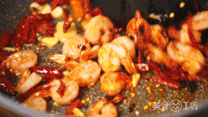 Hot pepper shelled fresh shrimps - crisp sweet delicate, pole of go with rice. practice measure 4