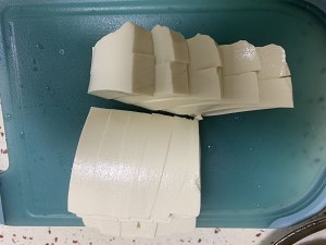 The practice measure of gallinaceous dig bean curd 2