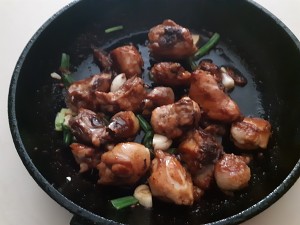 ご飯といっしょに料理をすると、鶏肉9を炒める練習が生まれます