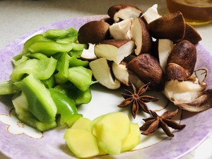 Yellow stew chicken (traditional edition) practice measure 1