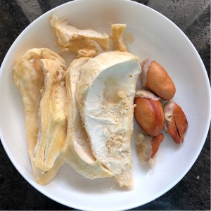 The practice measure of chicken of Durian carapace Bao 4