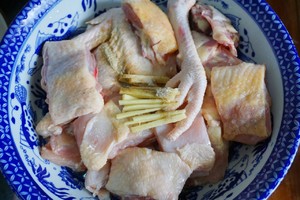Xiangguきのこの鶏の実習対策3