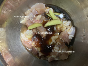 The practice measure of chicken of lotus leaf polished glutinous rice 8