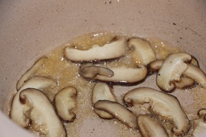 The practice measure of chicken of polished glutinous rice of lotus leaf Chinese chestnut 7