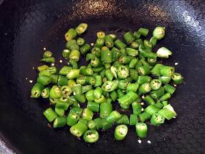 Confidential dish of Laoding - the practice measure of chicken of pointed any of several hot spice plants 7