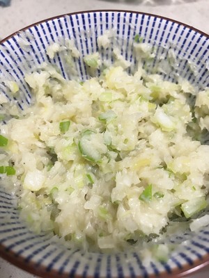 豚ラードのおいしい焼きそばの緑の揚げ生地ケーキの実践対策5  
