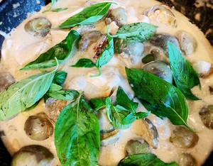 The practice measure of chicken of peaceful type green curry 6