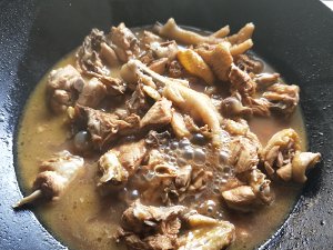 The practice measure of Chinese chestnut chicken 7