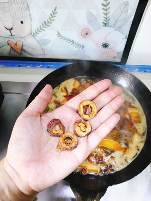 Flesh of braise in soy sauce stews fabaceous horn (absolutely go with rice) practice measure 9