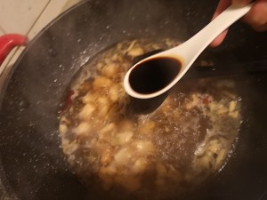 The practice measure of the yellow stew chicken that exceeds go with rice 4