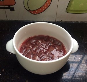The practice measure of soup of pig dry medlar 2