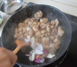 The practice measure of yellow stew chicken 5