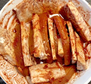 バラの発酵豆腐のタロイモが肉を20割引する練習移動
