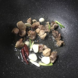 ? ? Chinese chestnut chicken: The Bao dish of super and super go with rice? ? practice measure 4