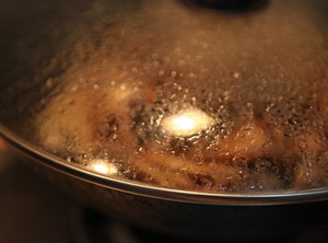 乾燥マッシュルームシチュー9の鶏肉の調理法