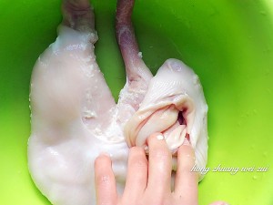 Dish of the eve of the lunar New Year- - the practice measure of pig abdomen chicken 5