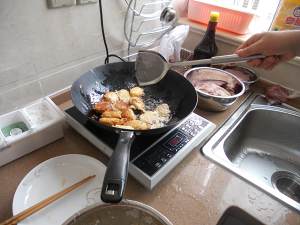 Large intestine of pig of scamper polished glutinous rice (pig bowel zhongzi) practice measure 3