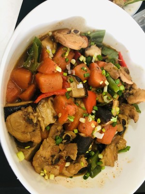 The practice measure of yellow stew chicken 6