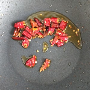 Traditional edition is sweet-and-sour juice fish sweet shredded meat, of adult child love most, I also like to eat, putting thick broad-bean sauce just is old flavour, will quickly try. practice measure 19