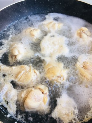 The practice measure of chicken of domestic edition yellow stew 3