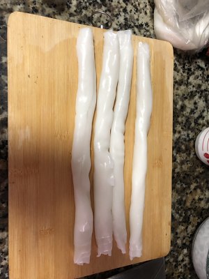 The practice measure of pink of bowel of the pig that mix sauce 1