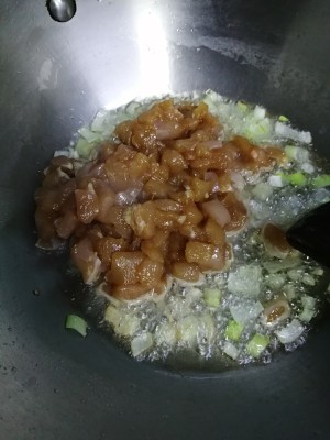 子供の宮殿が子8を守る練習の動きを食べるのは好きではない </li> <li class = 