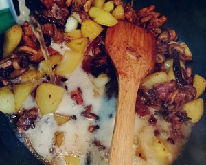 The practice measure of chicken of beer yellow stew 9